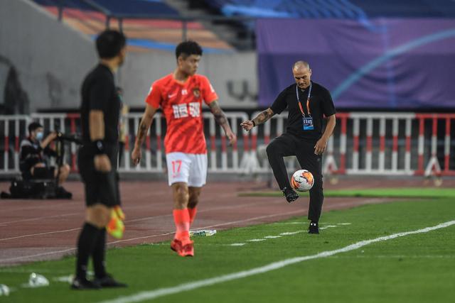 曼城欧冠16强战迎生死决！数据示翻盘奇迹太难